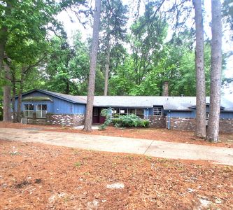 207 Wildwood Dr