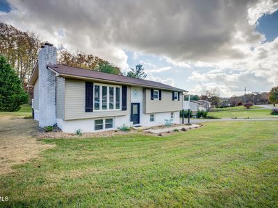3069 Ridgemont Cir