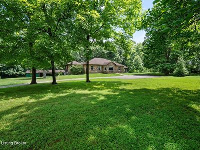 11108 Shady Hollow Dr