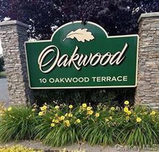 10 Oakwood Terrace #94