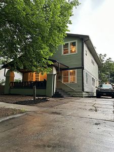230 S Chautauqua Ave