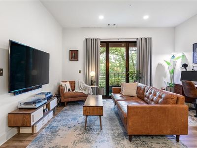 112 Rogers St NE #204