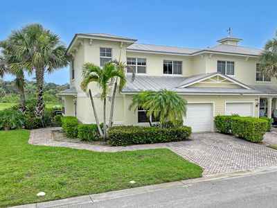 2548 Creekside Drive