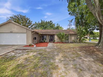 7327 Sunshine Cir