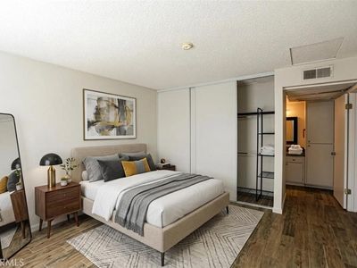 2839 S Fairview St Unit F