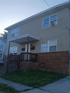 730 Roswell Ave