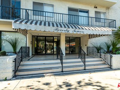 1115 S Elm Dr APT 207