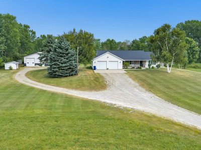 956 Yurek Rd