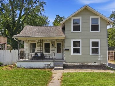 25 Newton St