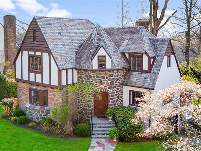 79 Mountain Avenue