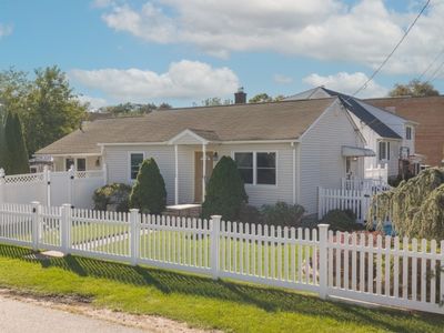 Property at 3 6Th Ave, Haskell, NJ