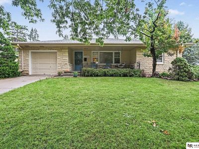 6030 Cullen Dr
