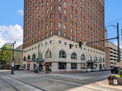 109 N Main St APT 1212