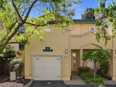 4173 El Camino Real APT 9