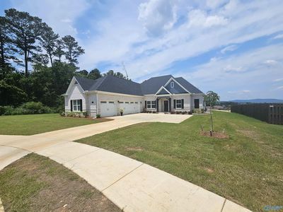 7656 Shaun Leslie Cir