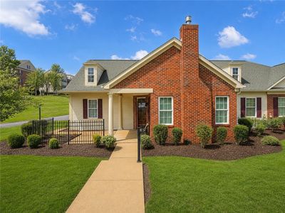 2164 Isleworth Ln