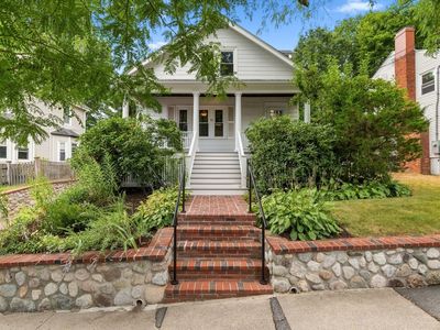 42 Brucewood St