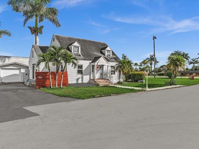 Property at 9 NW AVENUE D, Belle Glade, FL