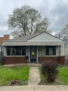 132 Geneva Ave