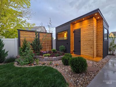 2125 Moon Shadow Dr