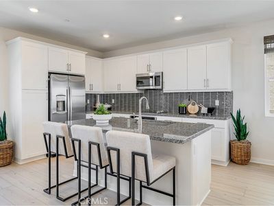 2623 E Lincoln Paseo
