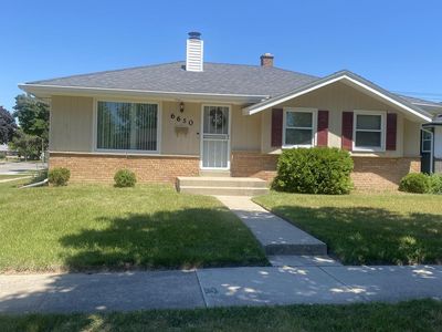 6650 W Clovernook COURT