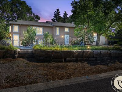 1727 Augsburg Dr