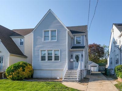 119 Munro Boulevard