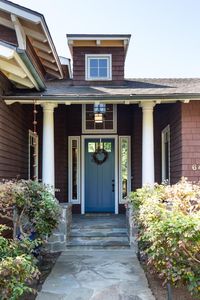64 Alvarado Ave