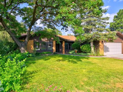 1925 Father Sky St NE