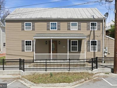 51 N Main St
