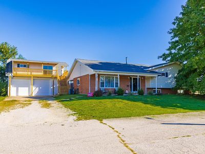 194 Hopping Ave