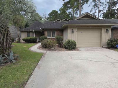 114 Boxwood Ln.
