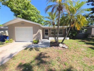 5419 Reef Dr