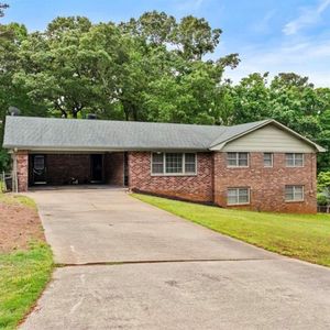 4433 Lake Forest Dr