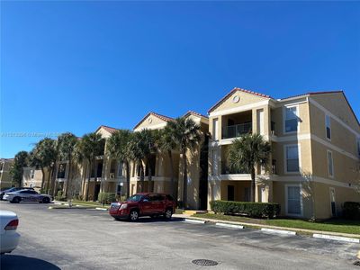 915 Riverside Dr APT 513