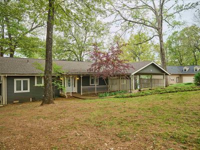 12 Winnebago Dr