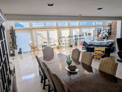 2 Victor Ct
