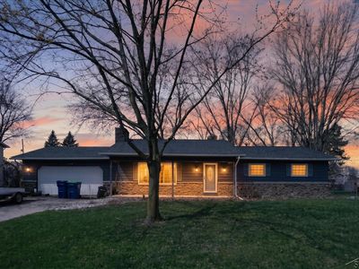 340 Winthrop Ln