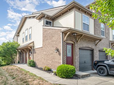 2191 Rolling Hills Dr