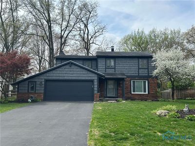 2369 Saint James Woods Blvd