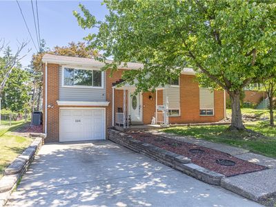 528 Macbeth Dr