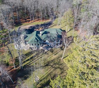 1092 Cranberry Shores Ln