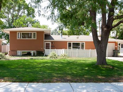 910 S 10th Ave