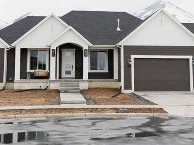 1506 S Bardsley Way #3