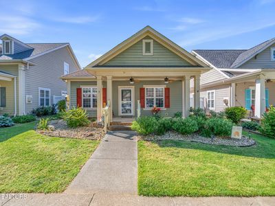114 Forestberry St