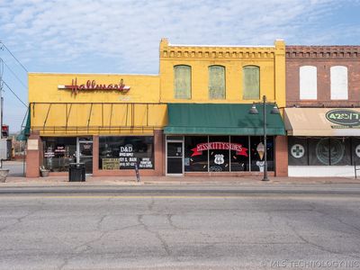 101 S Main St