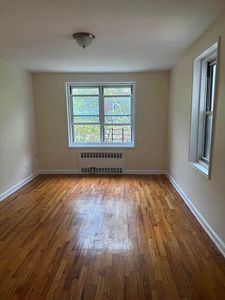 3415 74th St APT 3C