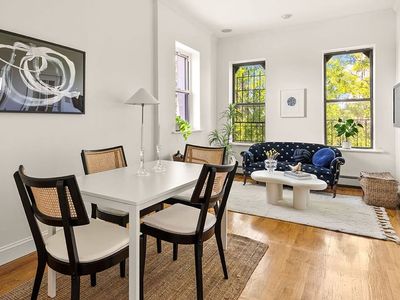 422 13th St APT 4F