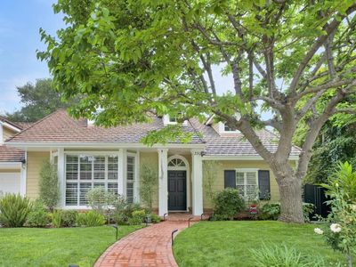 330 Glen Summer Rd
